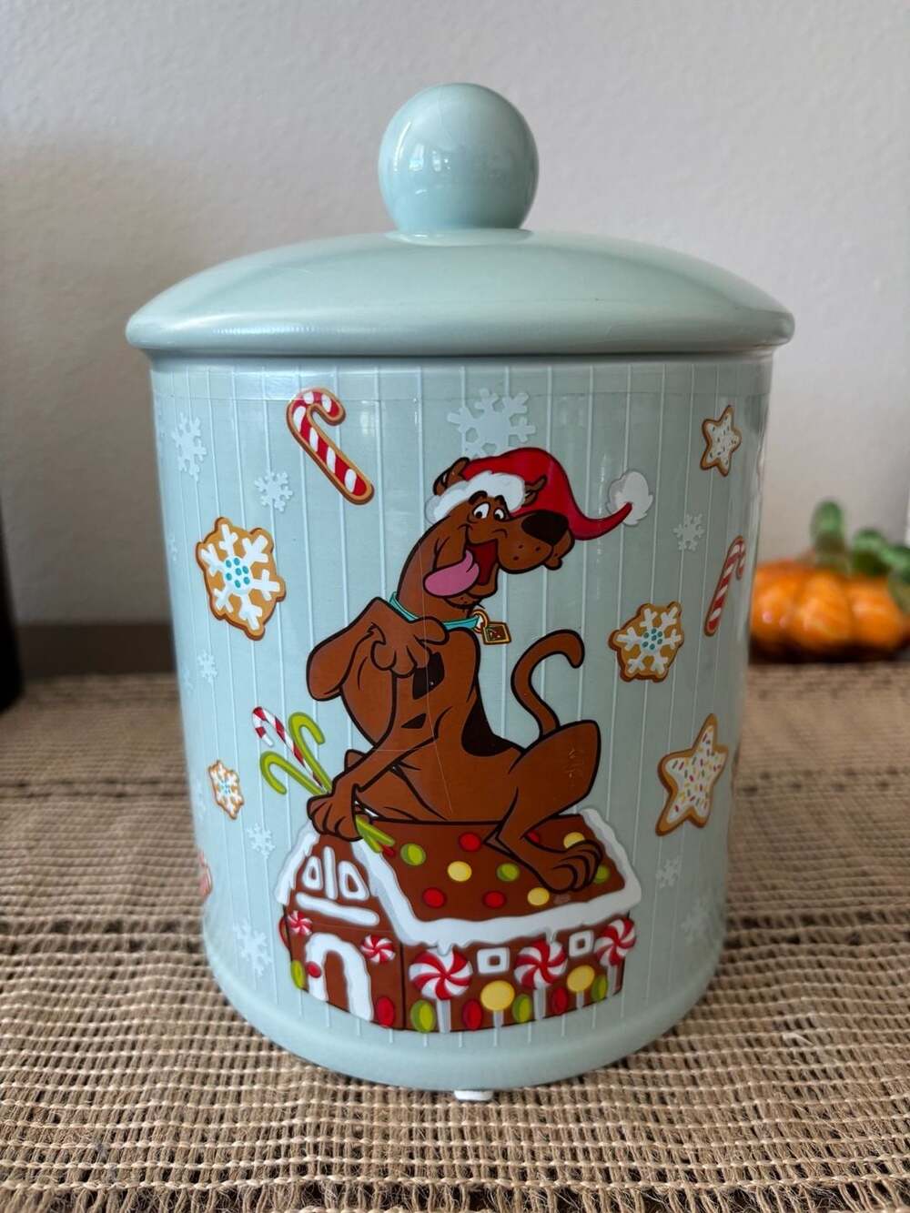 Scooby-Doo Super Sweet Holidays Gingerbread Cookie Jar Canister